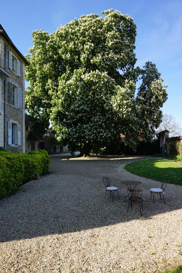 Le Chateau Champagny-sous-Uxelles Exterior photo