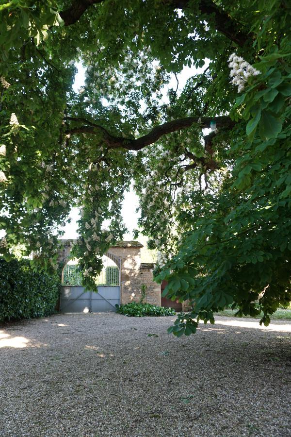 Le Chateau Champagny-sous-Uxelles Exterior photo